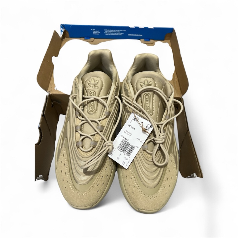 Adidas Ozelia Savanna men’s 9.5 Athletic Shoes